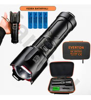 Everton RT-T709 Profesyonel Fener - 4 Adet 18650 Model Pil Dahil - 10400 mAh Powerbank