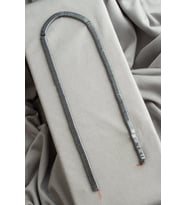 Hematit Doğal Taş Füme Çift Delikli 2x6mm Dizi