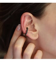 Dikdörtgen Siyah Zirkon Taşlı Rose Gold Kaplama Gümüş Kıkırdak Küpe