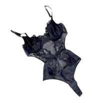 Fantezi Tül Dantelli Nakışlı İçi Boş  Bodysuit