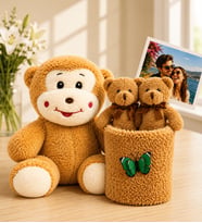 Kişiye Özel Fotoğraflı 2'li Peluş Ayıcık Buketi ve Sevimli Peluş Maymun Hediye Seti
