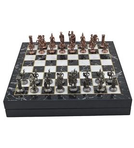 GiftHome Orta Boy Metal Roma Satranç Takımı Antik ve Mermer Desenli Sandıklı MDF Tahtası (36x36x6 cm.)