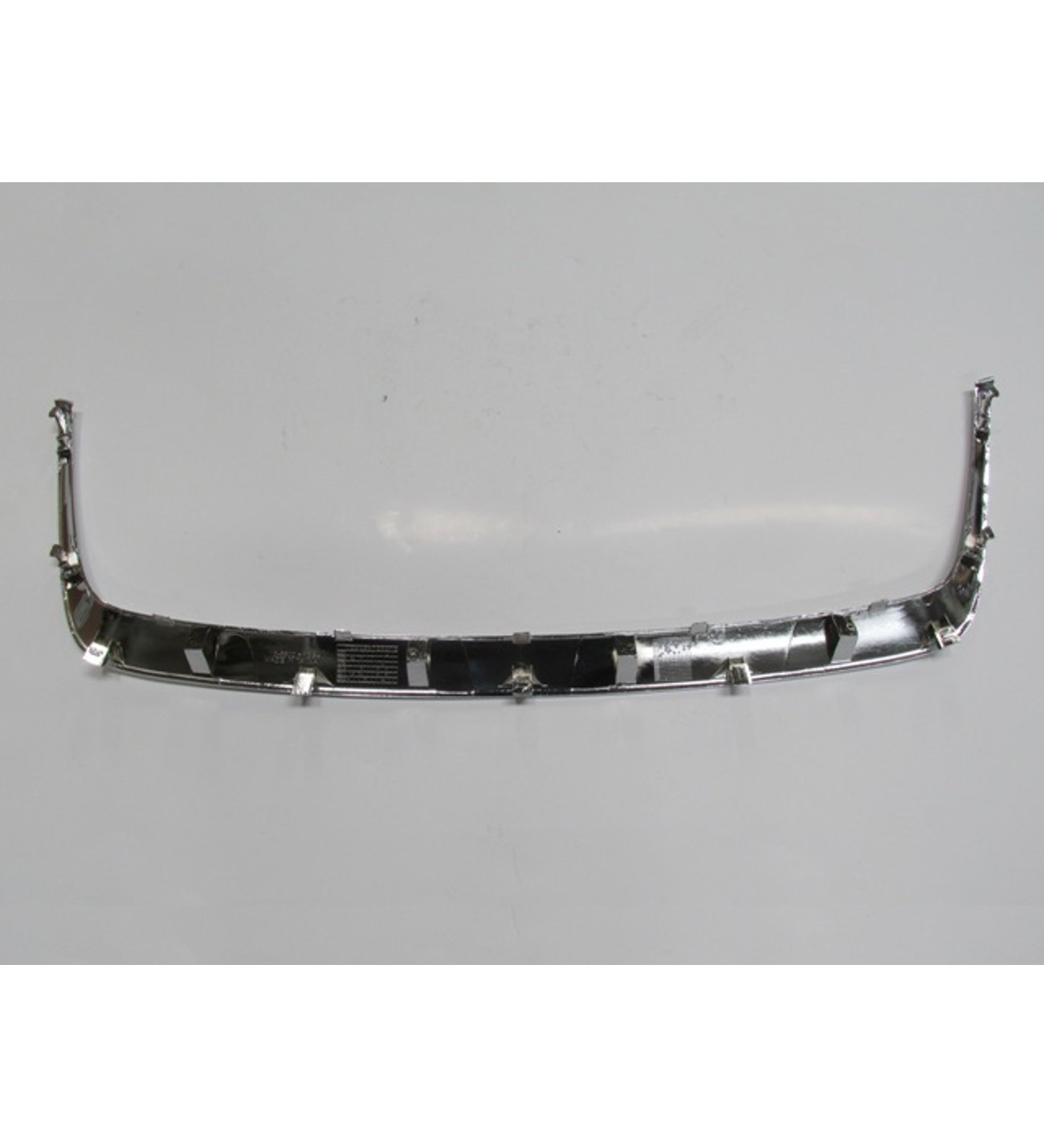 Suzuki Grand Vitara 2006 2012 Ön Panjur Alt Nikelajı 71742-65J00-0PG