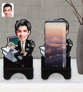 BK Gift Kişiye Özel Erkek Bankacı Karikatürlü Ahşap Biblo Telefon Standı-3