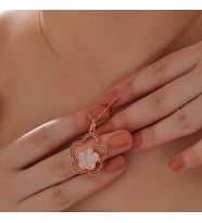 ?Gümüş Rose Çiçek Desenli Kadın Kolye