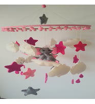 Sevimli Pembe Fil %100 El yapımı Kız Bebek Dönencesi Beşik Süsü