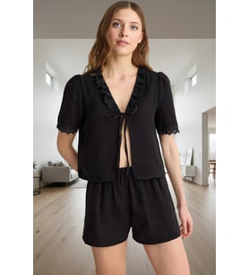 Rahat Yazlık Pijama Takımı Müslin Kumaş V Yaka Brodeli Detaylar Kullanım (Siyah)