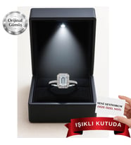 Işıklı Kutuda Pırlanta Işıltılı Kadın Gümüş Baget Yüzük