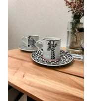 Dekoratif Şık Tasarım Siyah Beyaz Zebra ve Zürafa Motifli 2 Kişilik Kahve Fincan Seti.