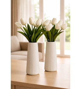 2'li Modern Dekorasyon İçin Şık Beyaz Çizgili Seramik Çiçek Vazo 19cm - Minimal ve Zarif Vazo Modeli
