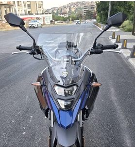 MOTOCAM SYM NHT 200 Ön Cam 2023-2026 Model 30cm Şeffaf Renkli 4mm SPORTİF