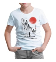 Man on the Boat in Japanese Landscape Beyaz Çocuk Tshirt