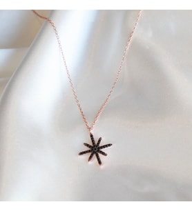 Siyah Zirkon Taşlı Rose Gold Kaplama Gümüş Kolye