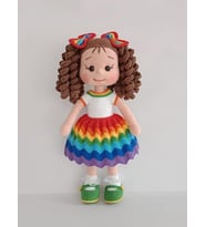 Gökkuşağı Kıvırcık Saçlı Yeşil Ayakkabılı Karnaval Bebek Amigurumi Organik Oyuncak (Standart)