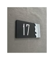 Siyah Mat Minimal Pleksi Kapı Numarası