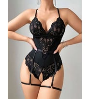 Arias Closet Siyah Özel Bölgesi Açık Dantel İşlemeli Jartiyer Görünümlü Fantezi Body