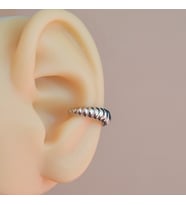 Silver Renk Deniz Kabuğu Model Earcuff Sıkıştırma Kıkırdak Küpe (Çok Renkli)