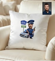 Kişiye Özel Kişiye Özel Karikatürlü Erkek Polis Yastık Polisler Günü Hediyesi