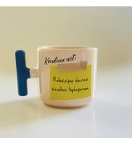 Kişiye Özel Kendime Not: Koleksiyon Olarak Kendimi Topluyorum Baskılı Mavi Kulplu T Kupa (Beyaz)