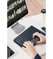 Samsung Tab A9+ Plus SX-210 11" Uyumlu Şarjlı Touchpadli Yuvarlak Tuş RGB Bluetooth Klavye