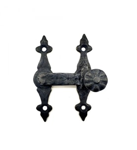 Antika Tarz Dekoratif Pirinç Kapı, Pencere Mandalı - 82x65 Mm, Oksit