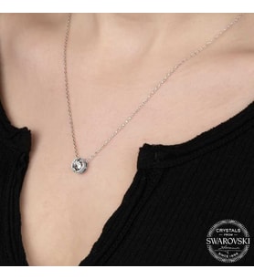 Swarovski Taşlı Gümüş Tektaş Bayan Kolye