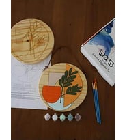 Bir Tutam Ahşap Boyama Seti(doğal amerikan çamı 19 cm çap 2.5 cm kalınlık)