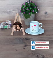 Öğretmene Hediye Türk Kahvesi Fincanı Ahşap Altlıklı ve Fotoğraflı Ahşap Anahtarlık Hediye Öğretmenler Günü Hediyesi (Model 2)