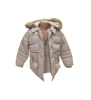 Life For Moda Kız Çocuk Önü Fermuarlı ve Çıt Çıtlı Ponpon Detaylı Çıkarılabilir Tüylü Kapüşonlu Peluş Ast (Krem)