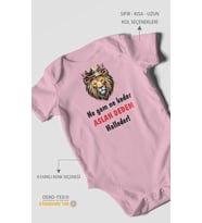 Ne Gam Ne Keder Aslan Dedem Halleder Baskılı Bebek Zıbını – Çıtçıtlı Body  %100 Pamuk Kısa Kol (Koyu Pembe)