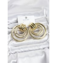 Pirinç Gold Renk Halka Model Vintage Kadın Küpe 5886