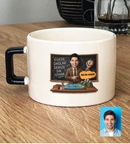 Kişiye Özel Karikatürlü Erkek Öğretmen Lüks Fincan Öğretmenler Günü Hediyesi