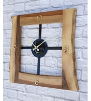 Markakanvas Doğal Ceviz Masif Ahşap,Metal Kare Duvar Saati 50x50cm (Altın)