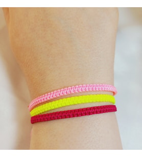 Crystal Atelier Pembe Sarı Fuşya Örgü Makrome 3’lü Bileklik - Unisex El Yapımı Ayarlanabilir Şık Trend Kombin Seti - Makrome Bileklik - Örgü Bileklik - Pembe Sarı Fuşya Bileklik - Hediye Bileklik - İp Bileklik - Günlük Bijuteri Bileklik - Spor Bileklik