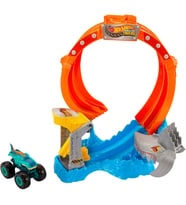 ® Monster Trucks Köpekbalığı Oyun Seti Hot Wheels Monster Trucks Köpekbalığı Oyun Seti ve 1:64 Ölçek