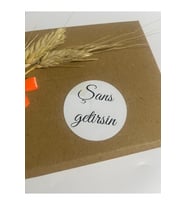 Şans Getirsin Siyah El Yazılı Yuvarlak Yapışkanlı Etiket 4x4 cm 120 adet