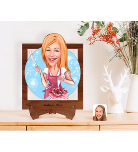 BK Gift Kişiye Özel Kadın Aşçı Karikatürlü Ahşap Standlı 3D Biblo-1 (Beyaz)