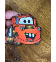 9X9 CM ÜTÜ İLE YAPIŞAN ŞİMŞEK MCQUEEN ARABA ARMA (Kırmızı)