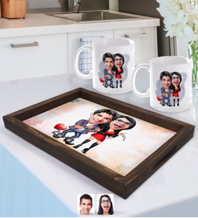 BK Gift Kişiye Özel Sevgililer Karikatürlü Doğal Ahşap Tepsi ve 2’li Kupa Bardak Seti-1