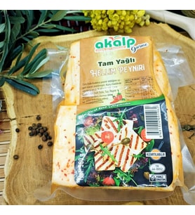 Tam Yağlı Hellim Peyniri -Biberli- (500 Gr)