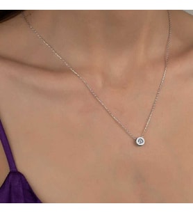 Ucarticaret S-warovski Taşlı Gümüş Tektaş Bayan Kolye