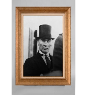 Altın Varaklı Çerçeveli Paspartulu Atatürk Tablo a304 (Gold)
