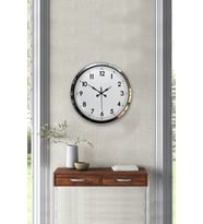 Modern Klasik 40 Cm Krom Metal Duvar Saati (Standart)