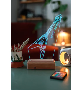 Kişiye Özel 3D Uçan Gitar Hediyelik 16 Renk Dekoratif Masaüstü Led Lamba