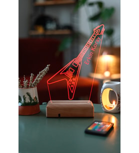 Kişiye Özel 3D Uçan Gitar Hediyelik 16 Renk Dekoratif Masaüstü Led Lamba