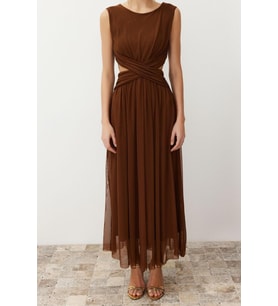 Moda Fit Mezuniyet Balo Tül Örme Bisiklet Yaka Kolsuz Kol Skater Midi Boy Elbise