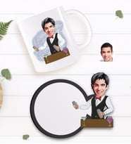 BK Gift Kişiye Özel Barmen Karikatürlü Beyaz Kupa ve Ahşap Bardak Altlığı Hediye Seti-1