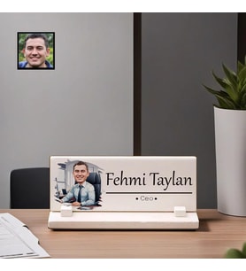 Kişiye Özel Ceo Temalı Karikatürlü Masaüstü Taş İsimlik