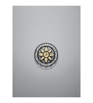 Modern Lotus Desenli Siyah-Gold Ayna Pleksi Dekoratif Duvar Saati - Sessiz Mekanizma (Altın)