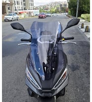 MOTOCAM Kanuni Seha 250 Ön Cam 2022-2026 Model 55cm Füme Renkli 4mm KISA